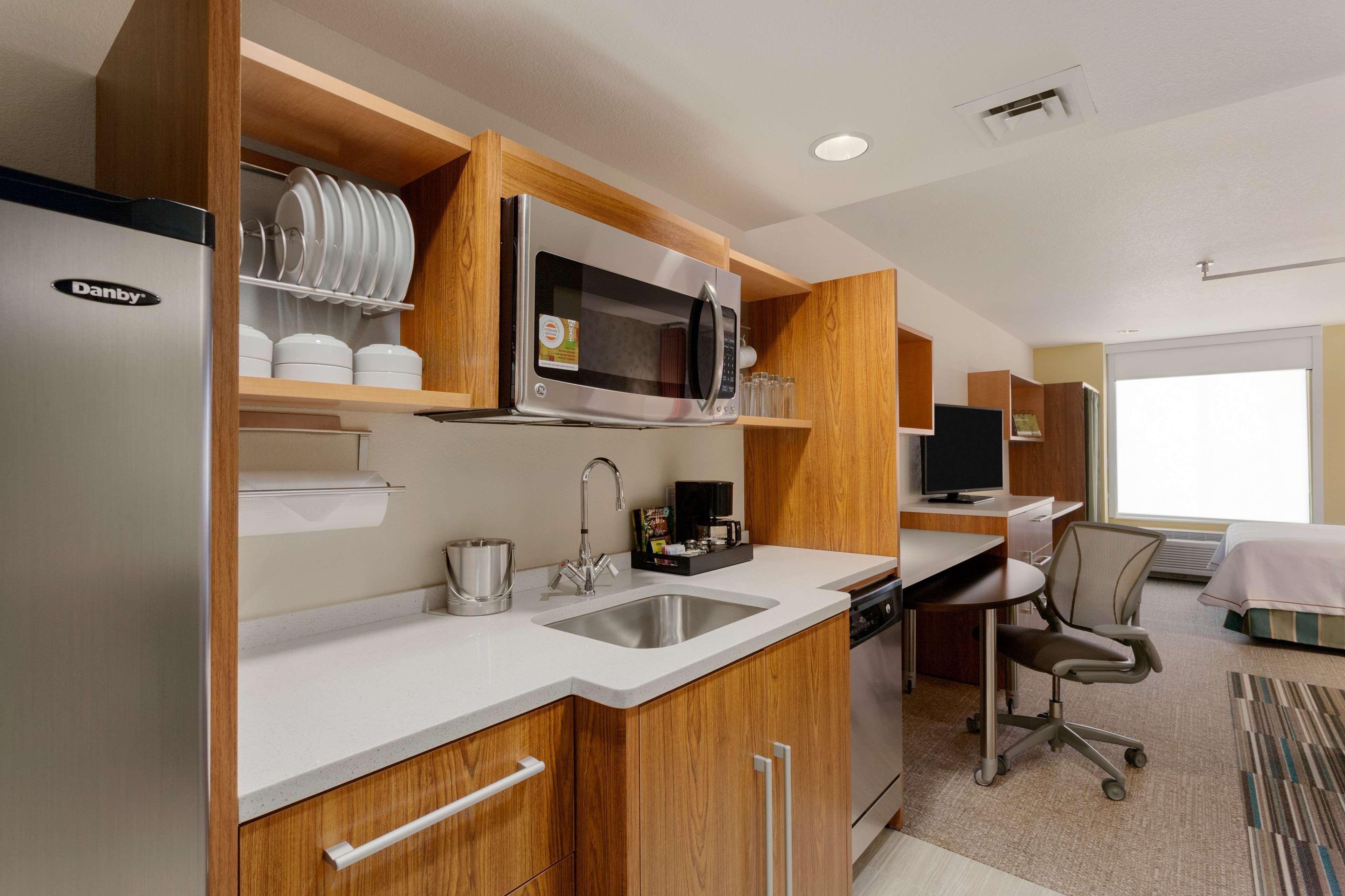 Hotel Home2 By Hilton Denver West / Federal Center Lakewood