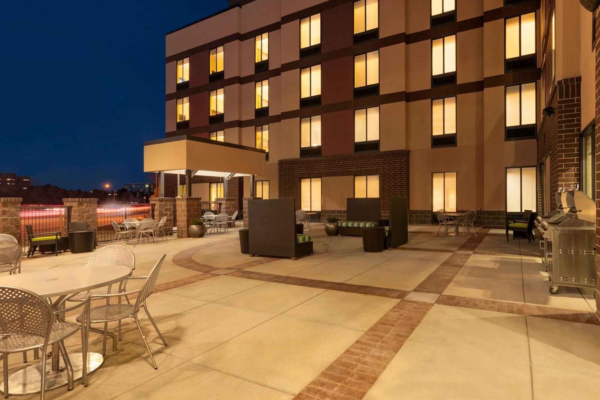 Home2 By Hilton Denver West / Federal Center Hotel