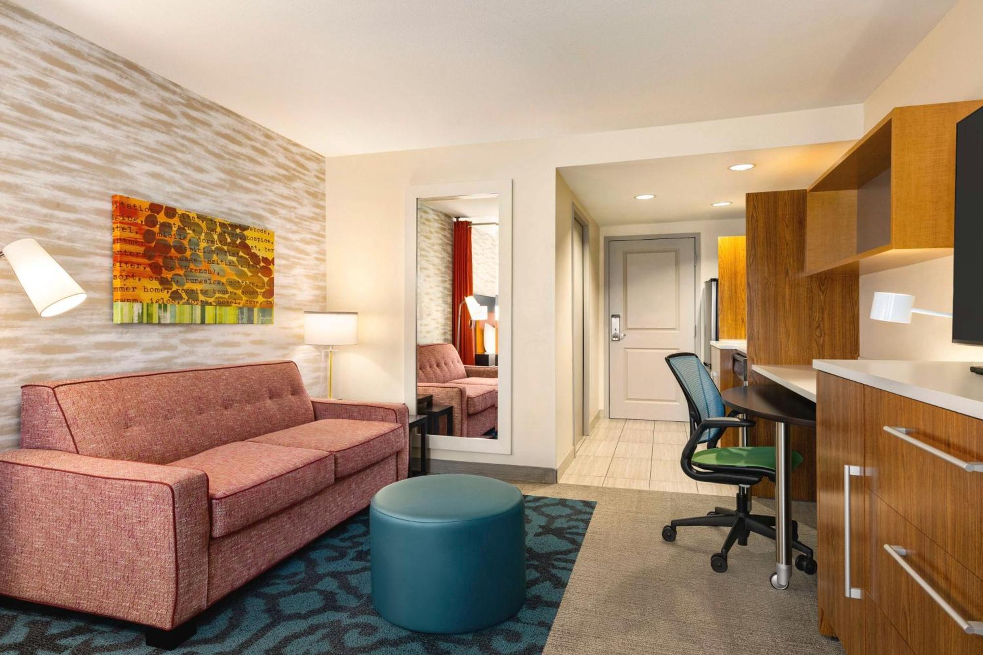 Hotel Home2 By Hilton Denver West / Federal Center